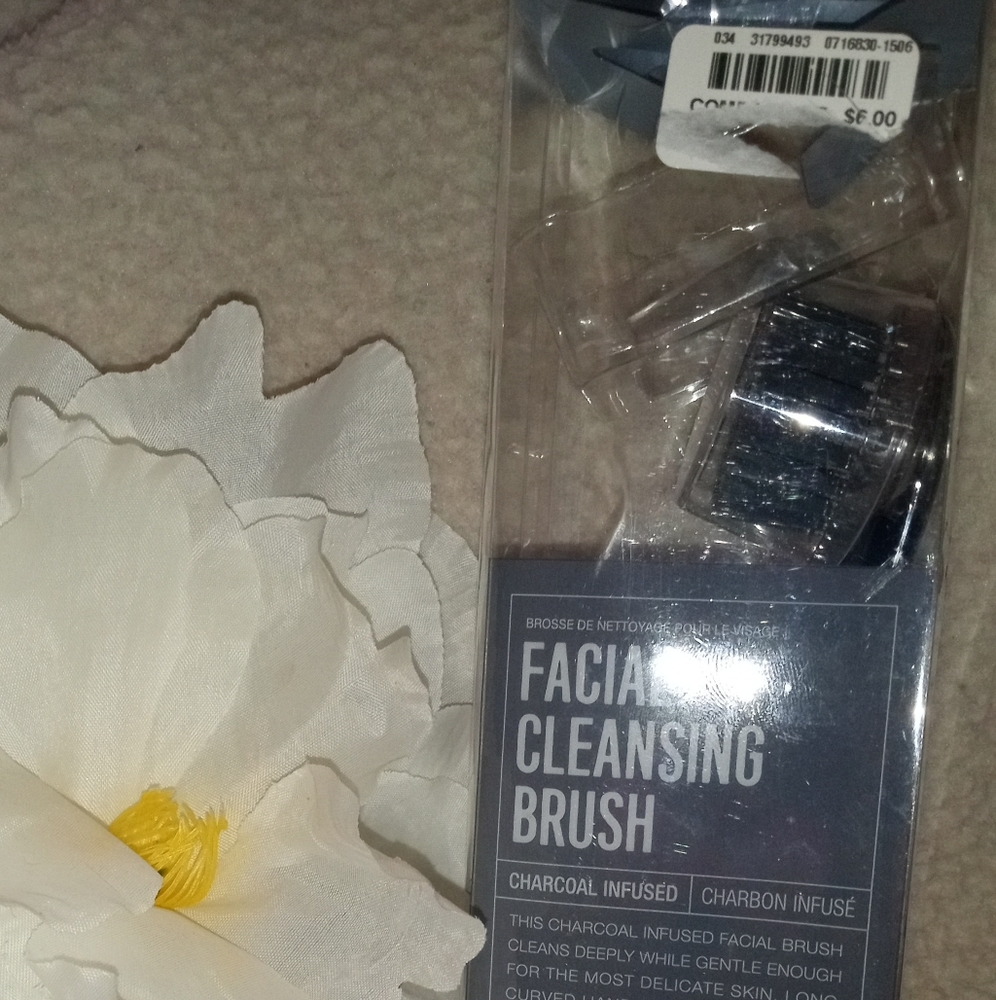 Kol facial Cleansing Brush